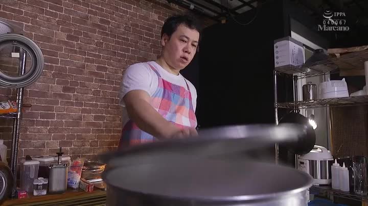 キッチン禁断相姦 