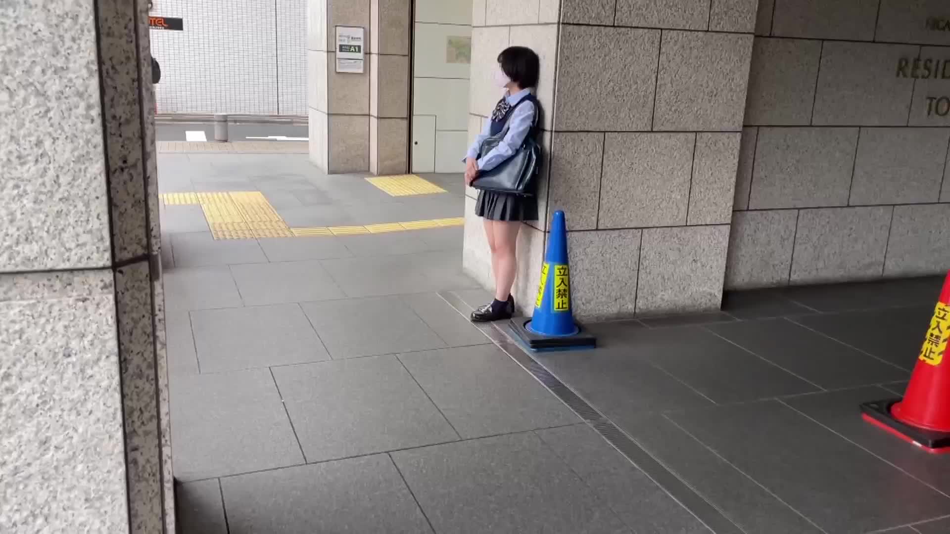 クリームマンスジ クリーム色パンツちゃん - 無料エロ動画 - FANZA無料動画